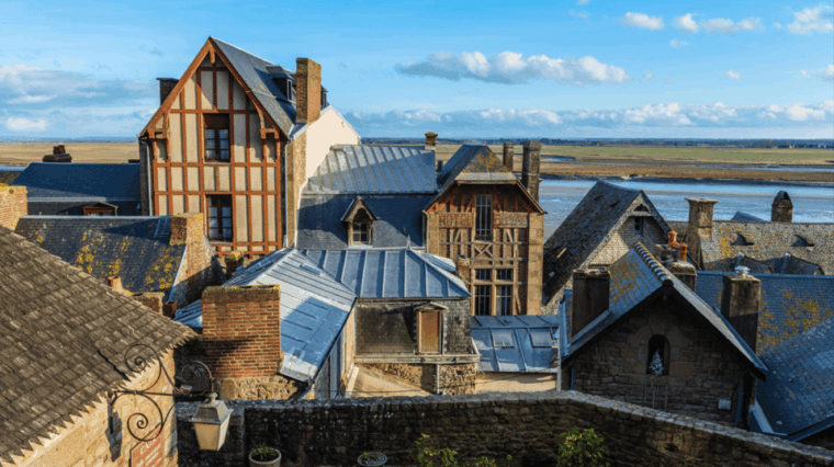 Mont-Saint-Michel: Private Guided Tour With Abbey Entrance - Tips for a Memorable Visit