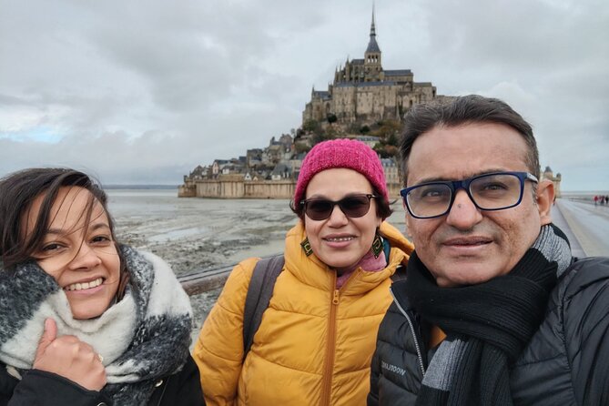 Mont Saint Michel Private VIP Tour With Champagne From Paris - Common Questions