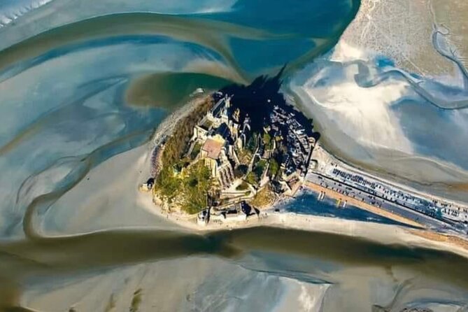 Mont St Michel Full Day Tour With a National Guide From Bayeux - Tour Guide Knowledge and Enthusiasm