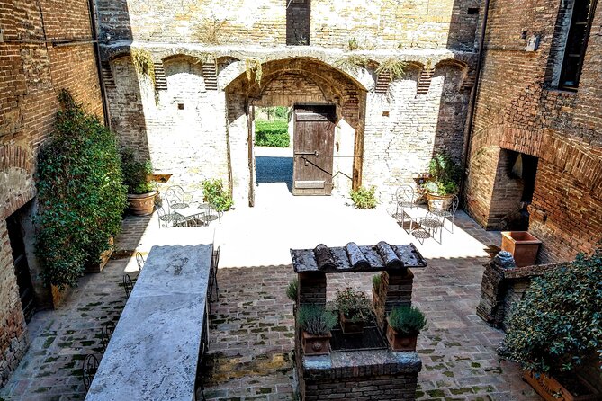 Montalcino: Brunello Wine Tasting & Lunch in a Tuscan Castle - Pricing and Booking