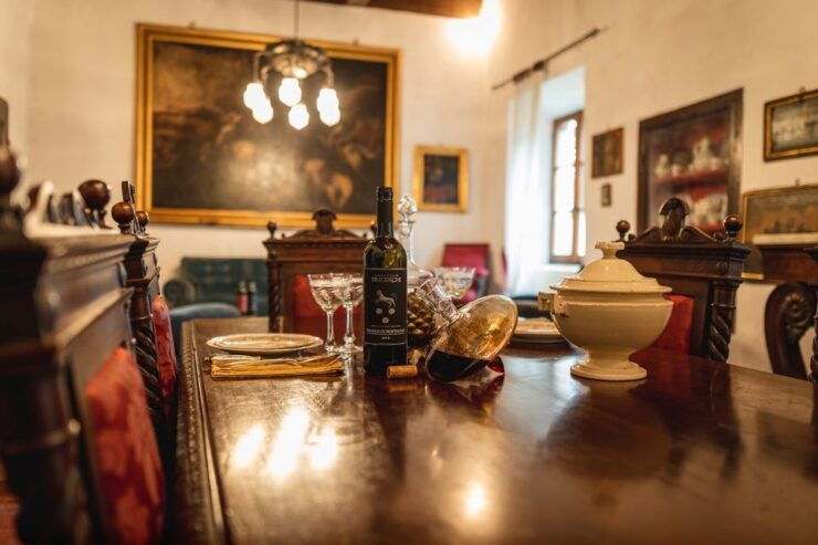 Montalcino: Brunello Wine Tasting & Lunch in a Tuscan Castle - Experience Highlights