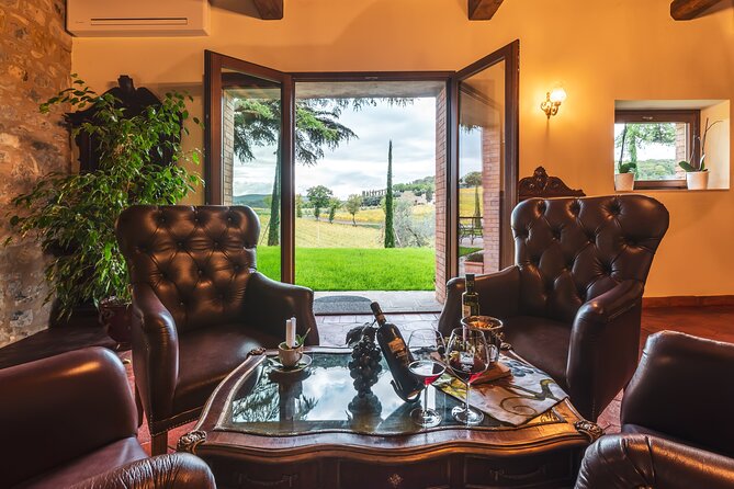 Montalcino: Cellar Tour, Brunello Tasting and Appetisers - Meeting Point: Paradiso Di Cacuci - Montalcino