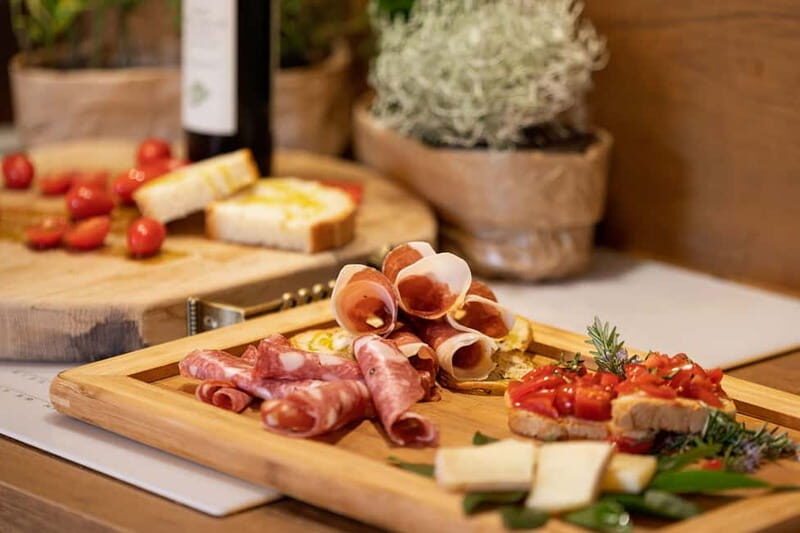 Montalcino: Vinyard Tour with Vertical Brunello Tasting - The Setting: A Slice of Tuscan Paradise