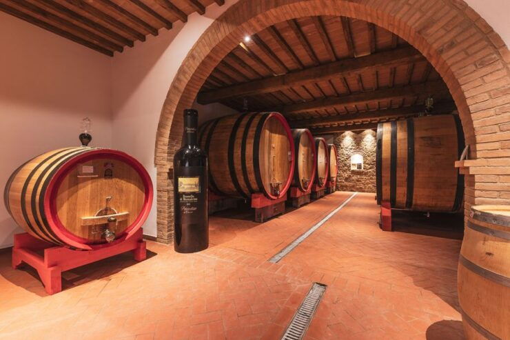 Montalcino: Walk of Wine Tour With Vertical Brunello Tasting - Activity Details
