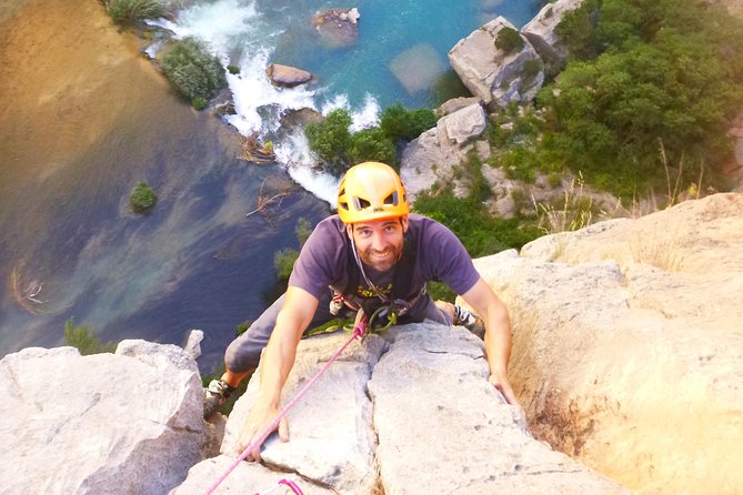 Montanejos: Long Route Multi-Pitch Climbing Experience - Valencia - Overview and Experience