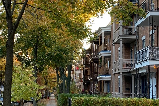 Montcalm & St. Jean Baptiste Districts Walking Tour (2,5h) - Highlights of the Montcalm & St. Jean Baptiste Walking Tour