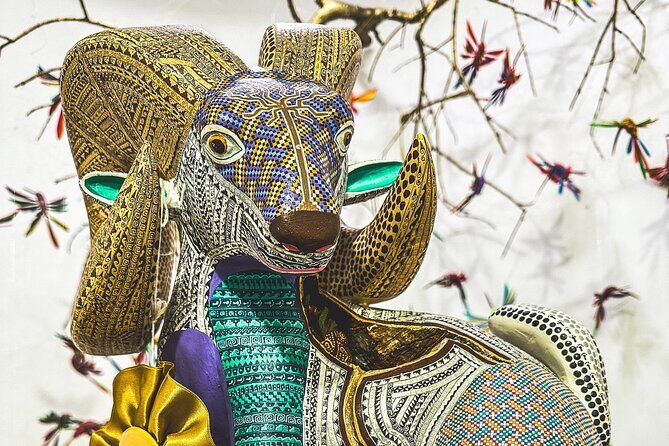 Monte Alban Chesillo and handicrafts alebrijes and black mud - Who Will Enjoy This Tour Most?  