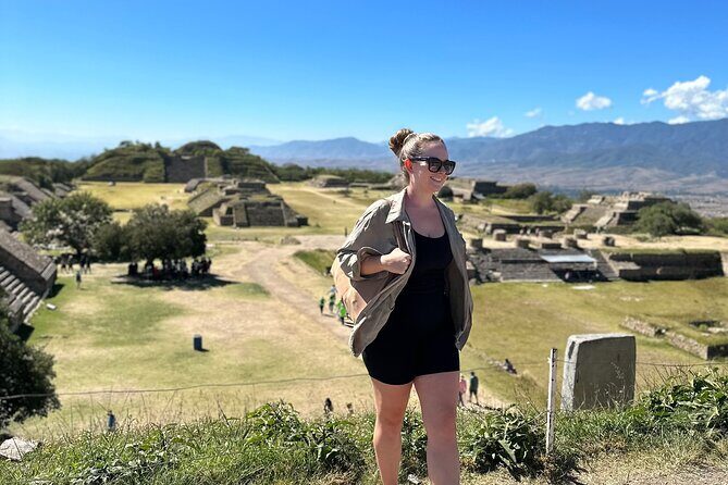 Monte Albán, Hierve el Agua, Mezcal distillery & Teotitlán rugs - An In-Depth Look at the Tour Itinerary
