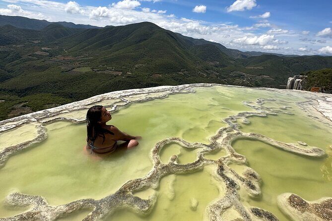 Monte Albán, Hierve el Agua, Mezcal distillery & Teotitlán rugs - The Practical Side: What to Expect