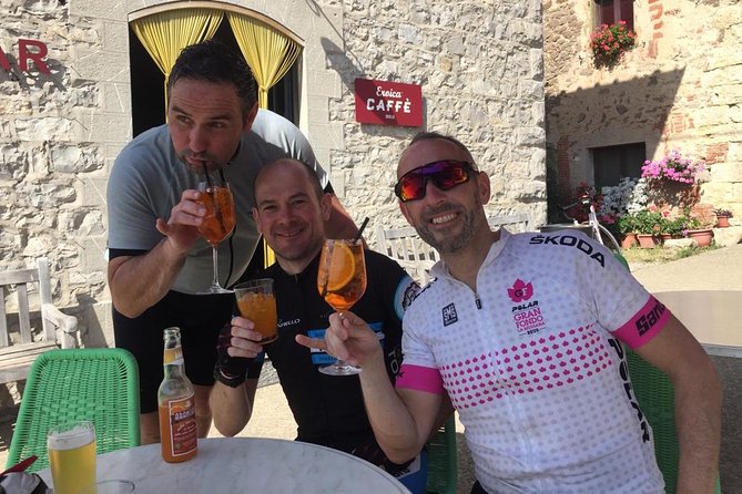 Montecatini Terme Cycle and Wine Tasting Visit - Montecarlo Village Visit