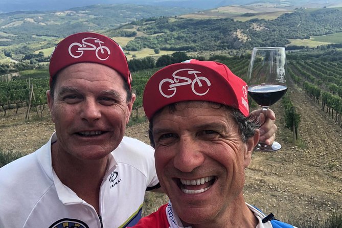Montecatini Terme Cycle and Wine Tasting Visit - Wine Tasting at Fattoria Il Poggio