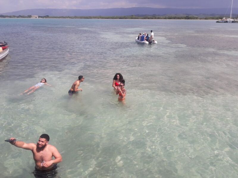 Montego Bay: 8-Hour Appleton & Pelican Bar Return Transfer - Practical Tips for the Tour
