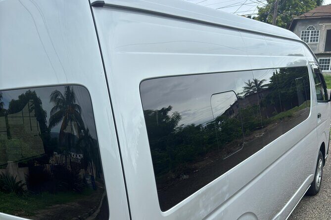 Montego Bay Airport and Grand Palladium Jamaica Private Shuttle - Who Will Love This Service?