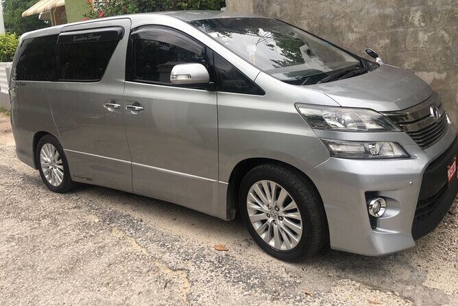 Montego Bay Airport (MBJ) - Grand Lido Negril - An In-Depth Look at the Transfer Experience