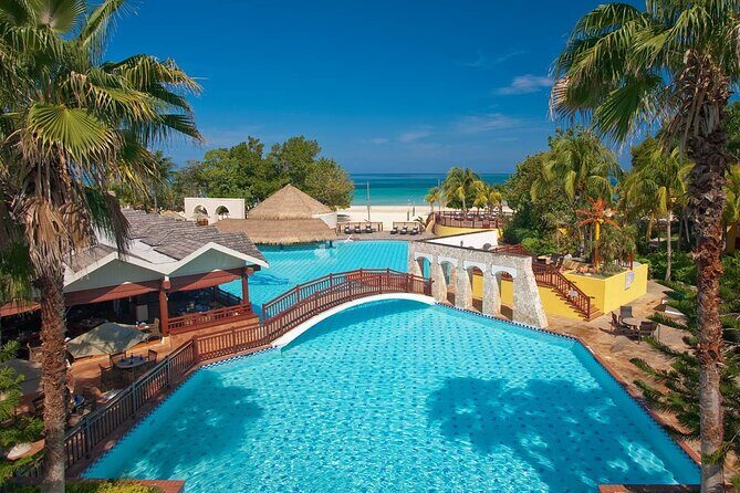 Montego Bay Airport Private Taxi to any Negril Hotels - Who Will Benefit Most from This Service?