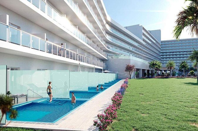 Montego Bay Airport to Riu Aquarelle Jamaica Private Transfers - Who This Transfer Is Best For