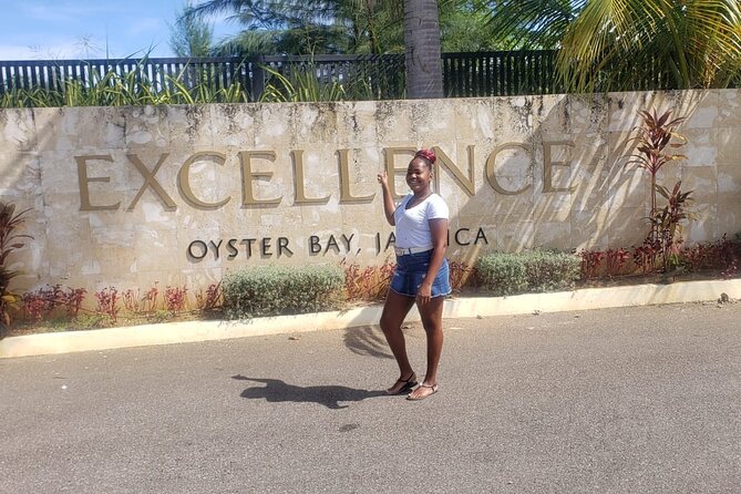 Montego Bay Airport Transfer to Hotels and Villas in Montego Bay - Transportation Details