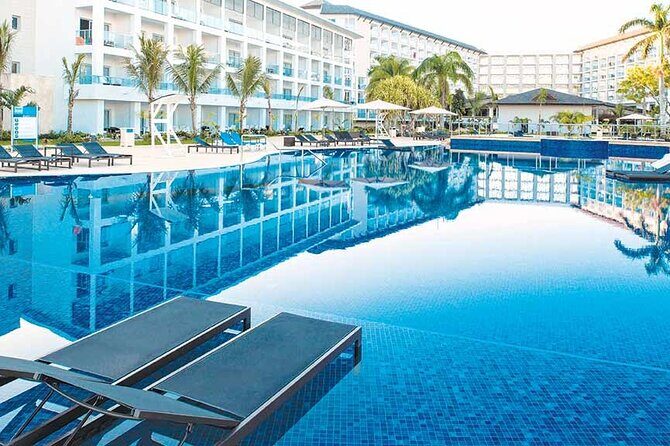 Montego Bay Airport Transfer to Hotels in Montego Bay or Falmouth - Detailed Breakdown of the Transfer Experience