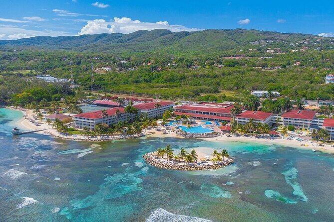 Montego Bay Airport Transfer to Hotels in Montego Bay or Falmouth - Seamless Booking and Confirmation