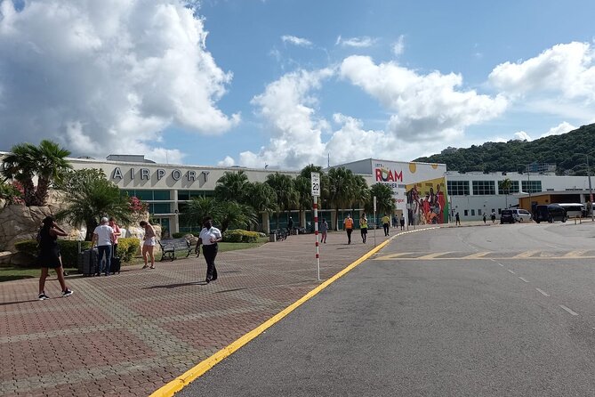 Montego Bay Airport Transfer to Ocho Rios and Runnaway Bay Hotels(Private) - Transfer Overview