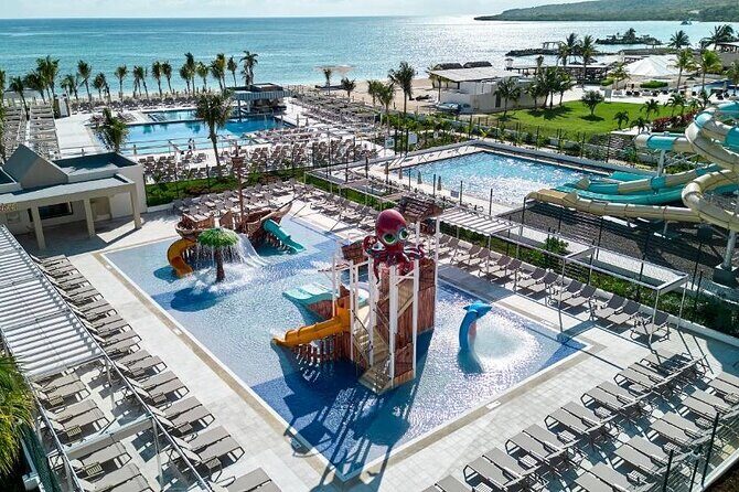 Montego Bay Airport Transfer to Riu Aquarelle Hotel Falmouth - Good To Know