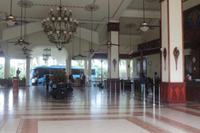 Montego Bay Airport transfer to Riu Negril - Why Choose This Transfer?