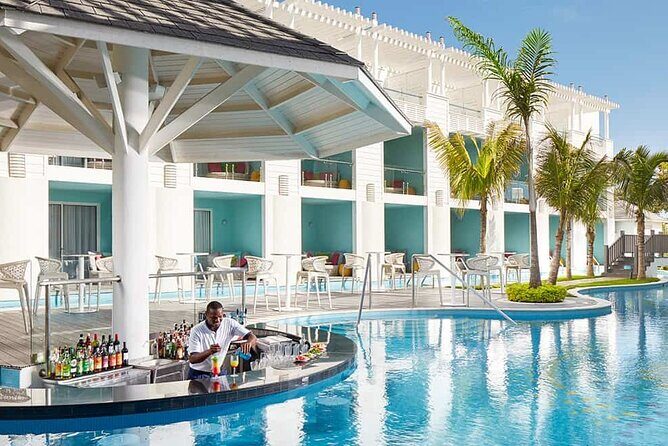 Montego Bay Airport Transfers to Negril Hotels Jamaica - An Honest Review of the Montego Bay to Negril Transfer Experience