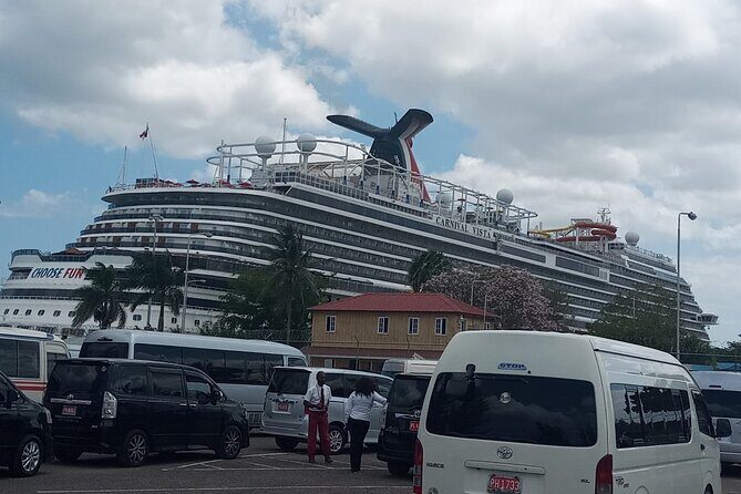 Montego Bay Cruise Ship Port Transportation Service 4 people & up - Good To Know