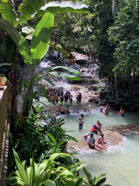 Montego Bay: Dunn's River Falls and White River Tubing Combo - Who is this tour best suited for?