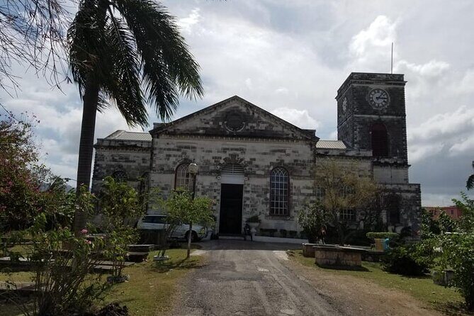 Montego Bay Highlights and Souvenir Shopping Private Guided Tour - Exploring the Itinerary in Detail