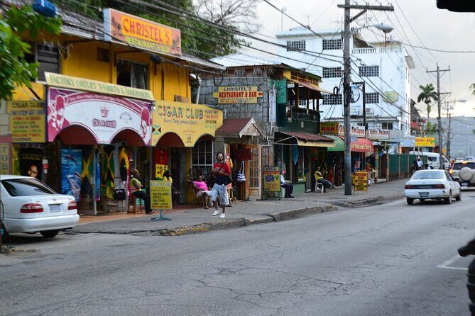 Montego Bay Highlights Tour with Shopping & Bamboo River Rafting - Authenticity and Local Touches