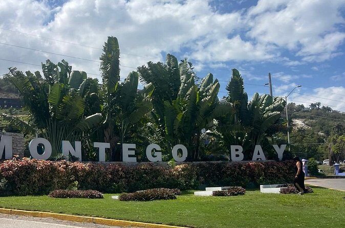Montego Bay Hotels, Airbnb, and Airport Private Transfer - Analyzing the Value