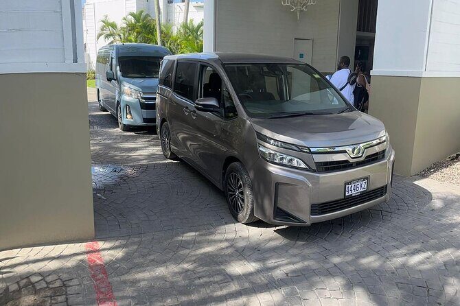 Montego Bay Hotels, Airbnb, and Airport Private Transfer - Who Is This Service Best For?