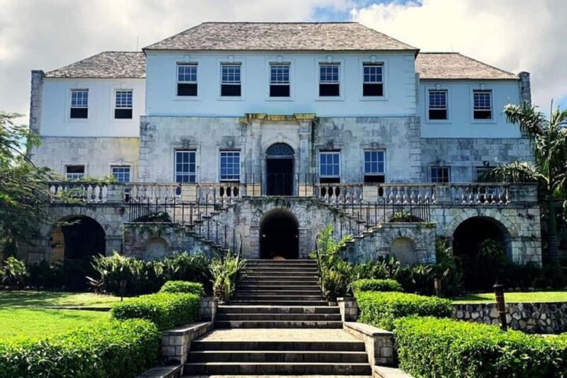 Montego Bay: Rose Hall Night Tour and Luminous Lagoon - An In-Depth Look at the Tour Experience