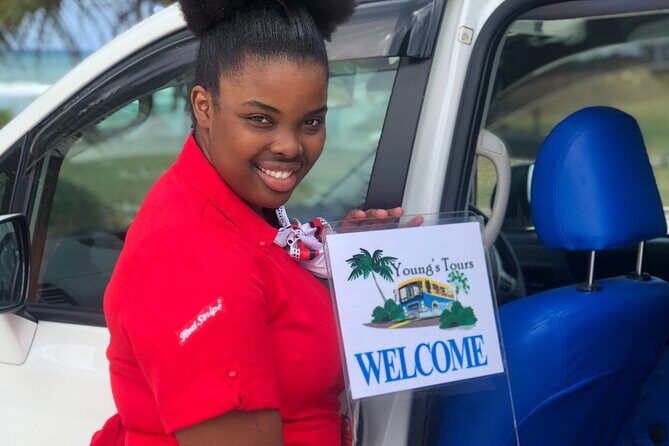 Montego Bay Roundtrip Luxury Transfer with Lounge Access - Good To Know