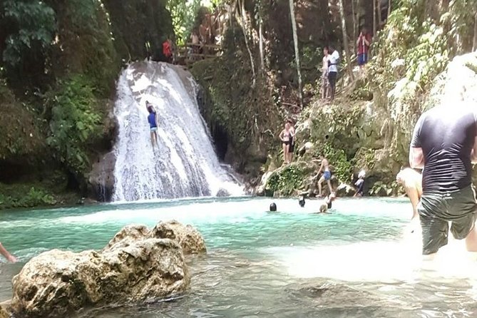 Montego Bay Shore Excursion: Blue Hole and Dunns River Falls Tour - Blue Hole: A Secluded Jamaican Gem