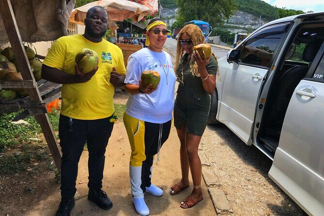 Montego Bay Sightseeing, Shopping and Bamboo Rafting - Good To Know