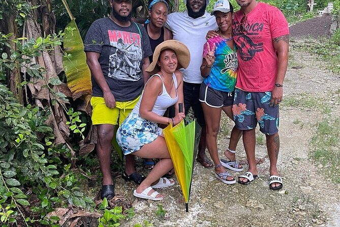 Montego Bay Sightseeing, Shopping and Bamboo Rafting - FAQ