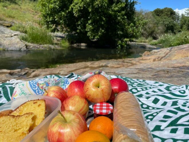 Montemor-O-Novo: Guided Hiking Tour With Lunch - Montemor-o-Novo Castle