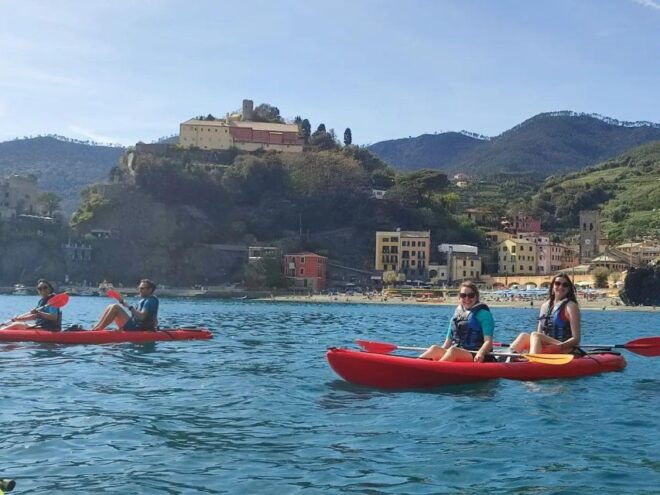 Monterosso Al Mare: Monterosso Kayak and Snorkeling Tour - Meeting Point Details