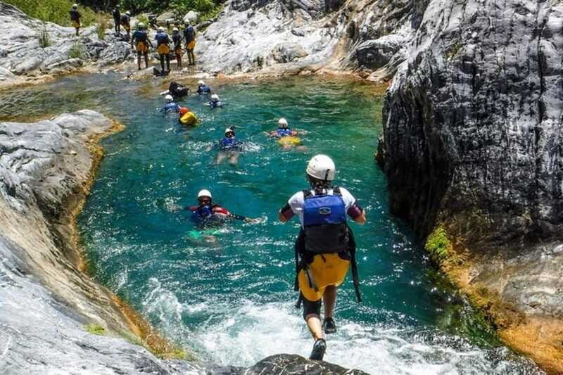 Monterrey: Canyoning + Hiking + Water Jumps + Rappel + Caves - The Sum Up