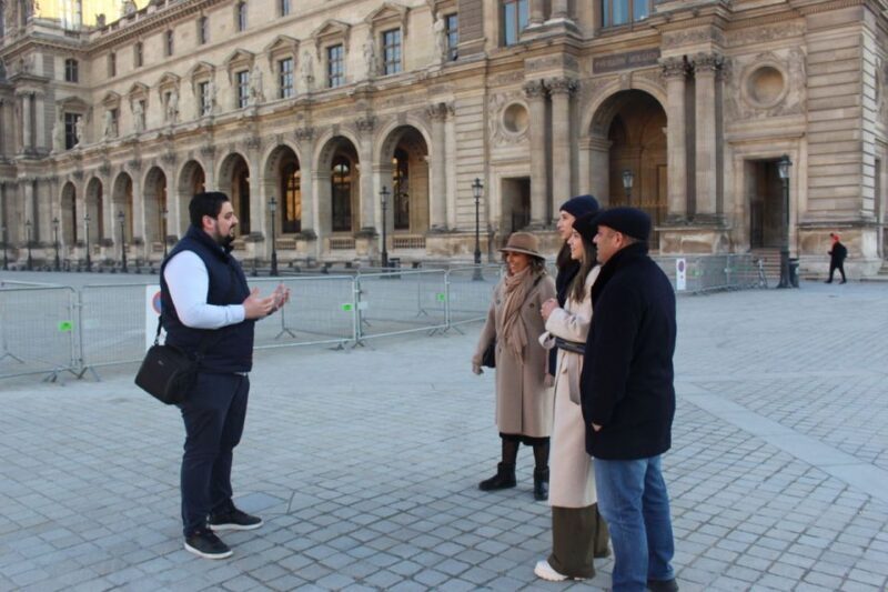 Montmartre Best Highlights & Wine and Cheese Tasting Tour - Good To Know