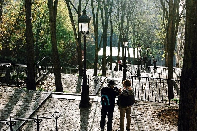 Montmartre District and Sacre Coeur - Exclusive Guided Walking Tour - Tour Overview