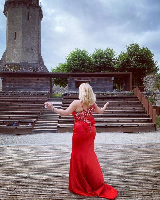 Montmartre Enchanté: Singing & Guided Tour - Activity Details