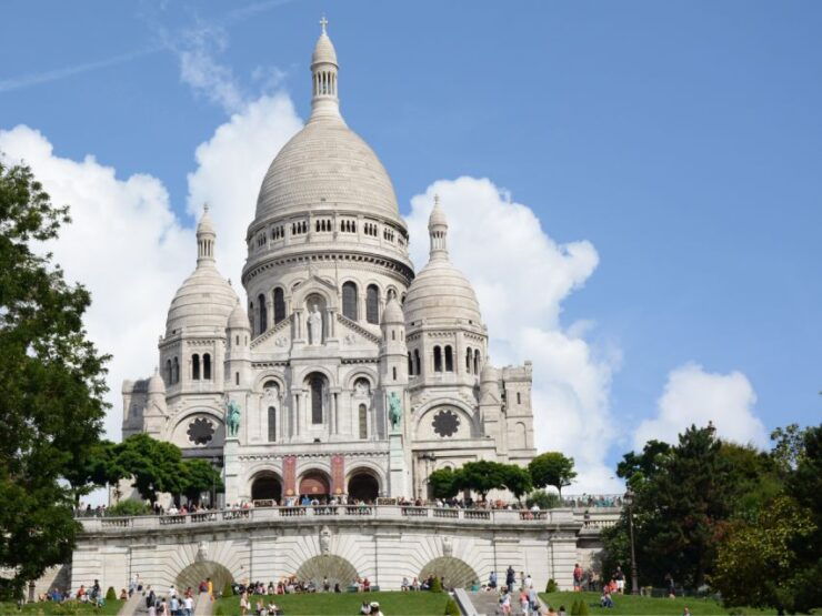 Montmartre: First Discovery Walk and ReadingWalkingTour - Experience Details