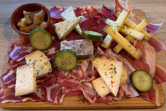 Montmartre Food Tour - Cheese, Chocolate, Wine and More! - Wine Tasting in Montmartre