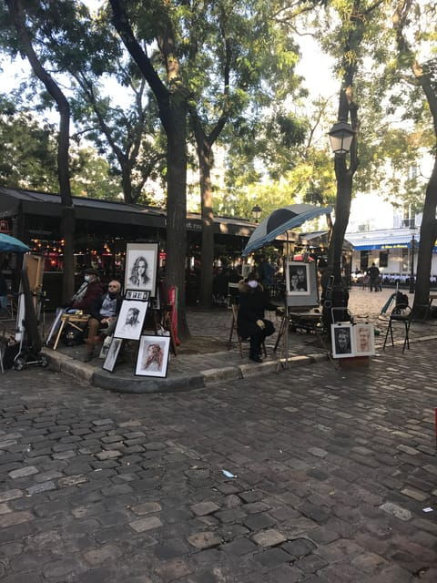 Montmartre: Fun Guided Tour for Kids and Families - Highlights of the Tour