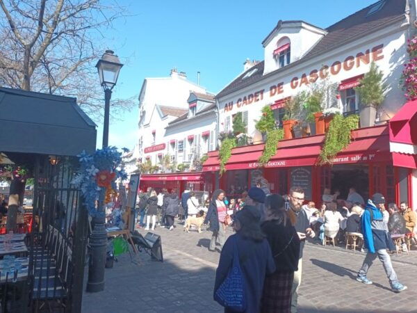 Montmartre: Guided Tour for Kids and Families - The Sum Up