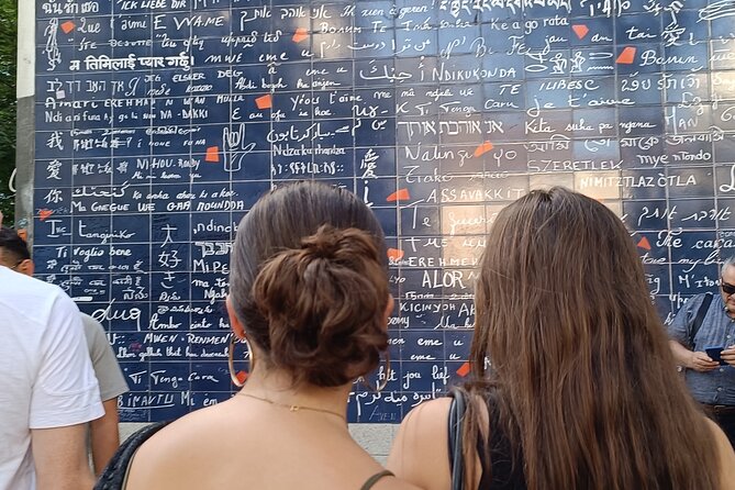 Montmartre Quarter Private Guided Tour in Paris - Meeting and Pickup