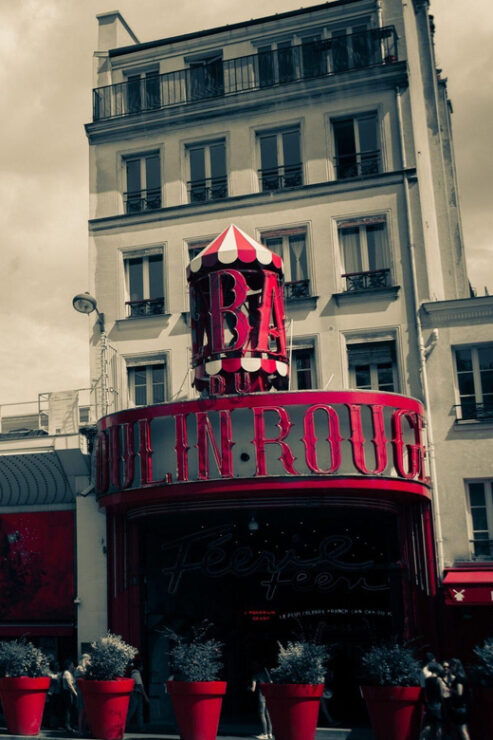 Montmartre Walking Tour - Love, Happiness and Tragedy - Highlights of the Experience